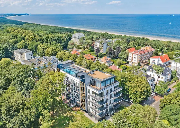 Sea Side Garden By Baltic Home